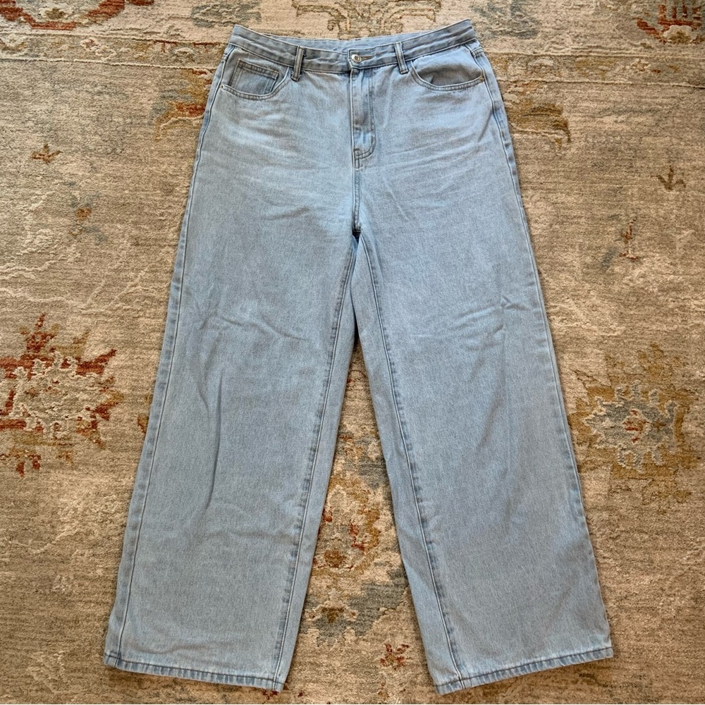 Shein Wide Leg Lightwash Jeans